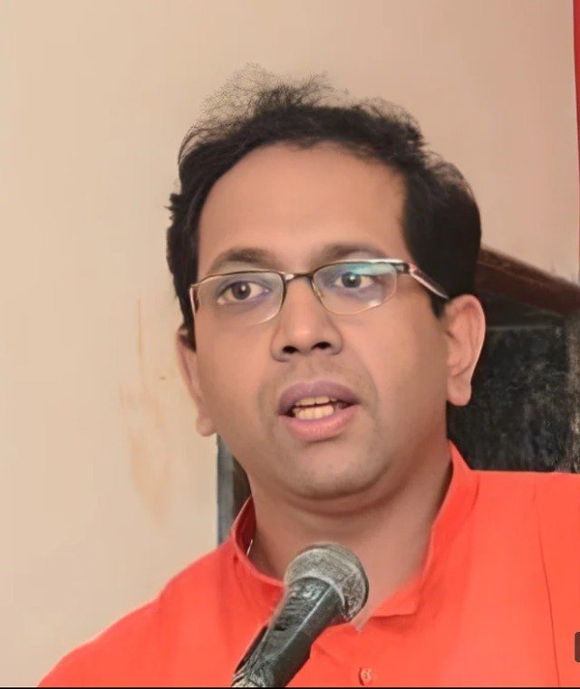 Dr. Adwait Padhye